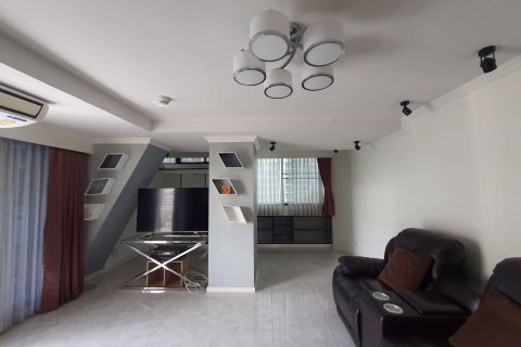 Condominio de 3 dormitorios en Watthana, Bangkok, Tailandia № 47533 - foto 5