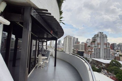 Condominio de 3 dormitorios en Watthana, Bangkok, Tailandia № 47533 - foto 25