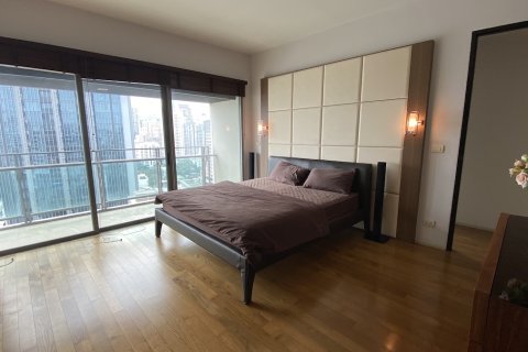 Condominio de 2 dormitorios en Watthana, Bangkok, Tailandia № 200921 - foto 7