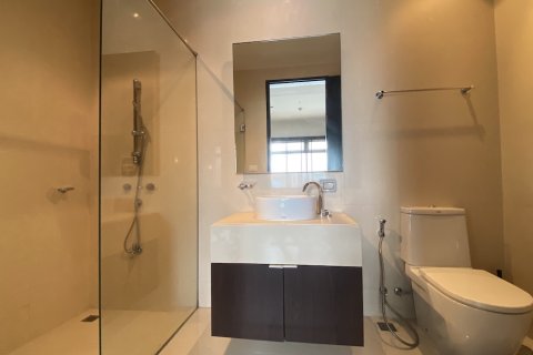 Condominio de 2 dormitorios en Watthana, Bangkok, Tailandia № 200921 - foto 6