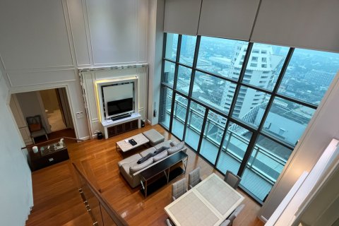 Condominio de 3 dormitorios en Watthana, Bangkok, Tailandia № 200919 - foto 12