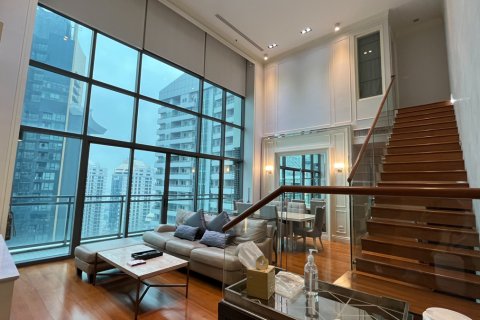 Condominio de 3 dormitorios en Watthana, Bangkok, Tailandia № 200919 - foto 11