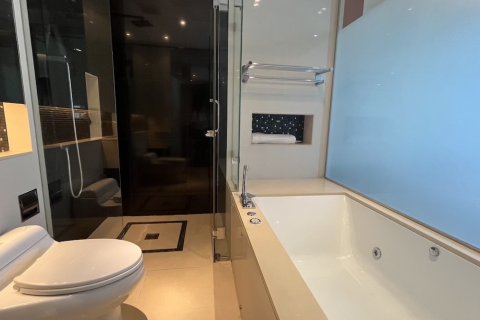 Condominio de 2 dormitorios en Watthana, Bangkok, Tailandia № 200918 - foto 4