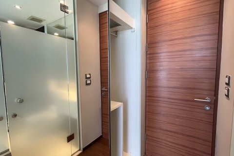 Condominio de 2 dormitorios en Watthana, Bangkok, Tailandia № 200918 - foto 10