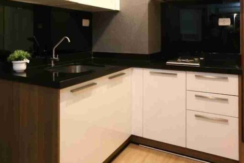 Condominio de 1 dormitorio en Bangkok, Tailandia № 183628 - foto 7