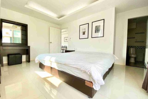 Condo in Bangkok, Thailand, 2 bedrooms № 183629