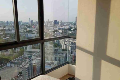 Condominio de 2 dormitorios en Bangkok, Tailandia № 183630 - foto 9