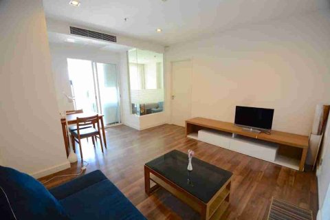 Condominio de 1 dormitorio en Thonburi, Bangkok, Tailandia № 183652 - foto 7