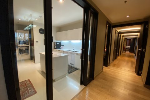 Eigentumswohnung in Watthana, Bangkok, Thailand, 4 Schlafzimmer № 200735 - Foto 13