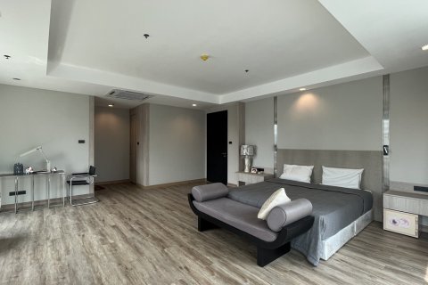 Eigentumswohnung in Watthana, Bangkok, Thailand, 4 Schlafzimmer № 200735 - Foto 23