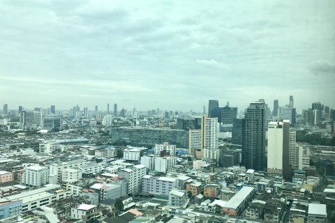 Eigentumswohnung in Watthana, Bangkok, Thailand, 3 Schlafzimmer № 200730 - Foto 6