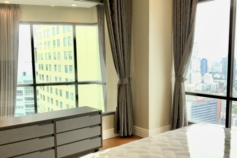 Eigentumswohnung in Watthana, Bangkok, Thailand, 3 Schlafzimmer № 200729 - Foto 7