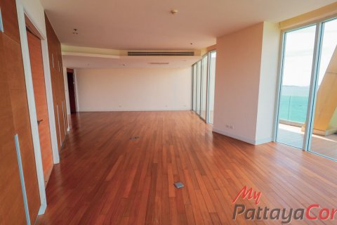 Condominio de 4 dormitorios en Pattaya, Tailandia № 32258 - foto 20