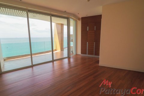 Condominio de 4 dormitorios en Pattaya, Tailandia № 32258 - foto 26