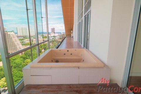 Condominio de 4 dormitorios en Pattaya, Tailandia № 32258 - foto 12