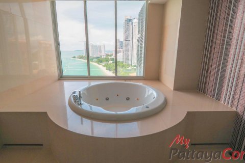 Condominio de 4 dormitorios en Pattaya, Tailandia № 32258 - foto 15