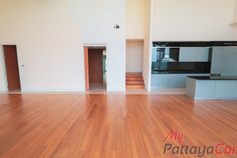 Condominio de 4 dormitorios en Pattaya, Tailandia № 32258 - foto 22