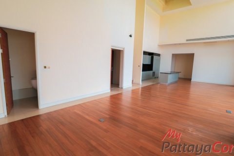 Condominio de 4 dormitorios en Pattaya, Tailandia № 32258 - foto 4
