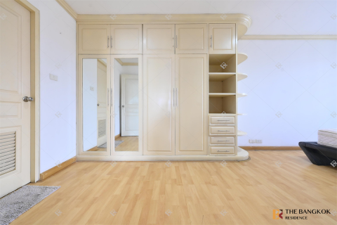 Condo à Bangkok, Thaïlande, 3 chambres  № 209283 - photo 5