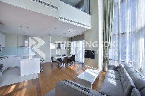 Condo in Bangkok, Thailand, 3 bedrooms  № 187060