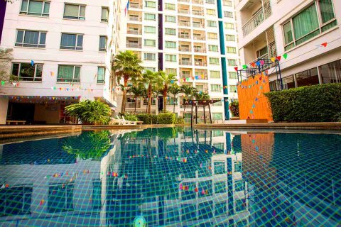 Condominio de 1 dormitorio en Bangkok, Tailandia № 183497 - foto 2