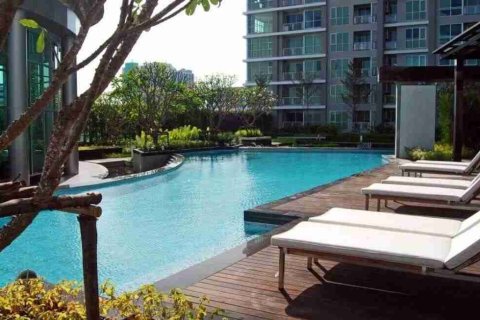 Condominio de 1 dormitorio en Bangkok, Tailandia № 183498 - foto 3