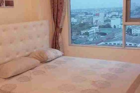 Condominio de 1 dormitorio en Thonburi, Bangkok, Tailandia № 183501 - foto 5