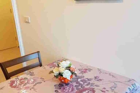 Condominio de 1 dormitorio en Thonburi, Bangkok, Tailandia № 183501 - foto 4