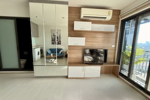 Estudio en el condominio en Khlong Toei, Bangkok, Tailandia № 170471 - foto 3
