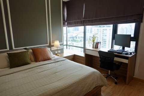Condo in Khlong Toei, Bangkok, Thailand, 2 bedrooms № 160515 - photo 5