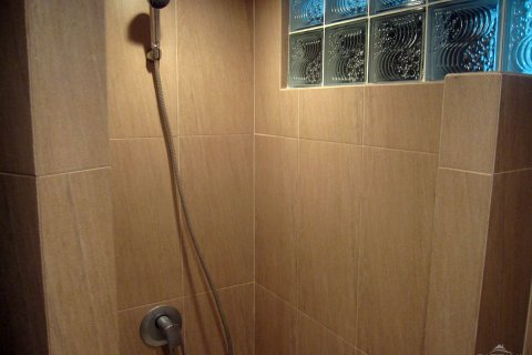 Condominio de 1 dormitorio en Pattaya, Tailandia № 204396 - foto 2