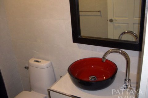 Studio dans le Condo à Pattaya, Thaïlande  № 204393