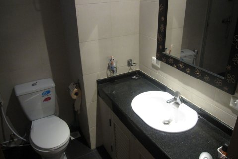 Condominio de 1 dormitorio en Pattaya, Tailandia № 204395 - foto 5