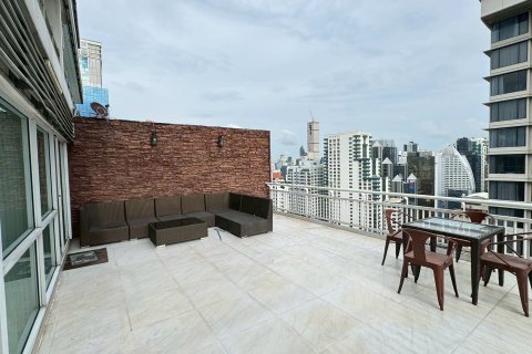 Condo à Bangkok, Thaïlande, 2 chambres № 142931 - photo 14