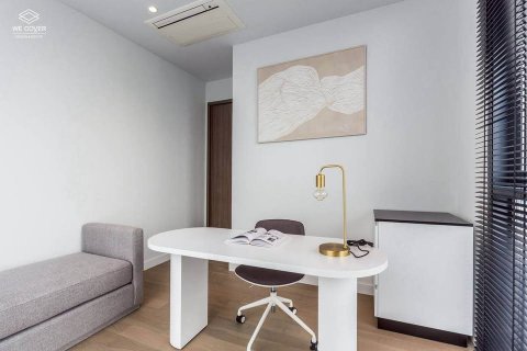 Condominio de 3 dormitorios en Sathon, Bangkok, Tailandia № 142930 - foto 12