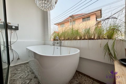Townhouse in Chiang Mai, Thailand 3 bedrooms № 146599 - photo 10