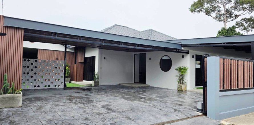 Chalet de 3 dormitorios en Pattaya, Tailandia № 160202
