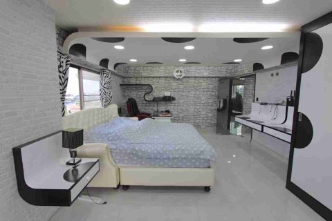 Condominio de 1 dormitorio en Bangkok, Tailandia № 208777 - foto 5