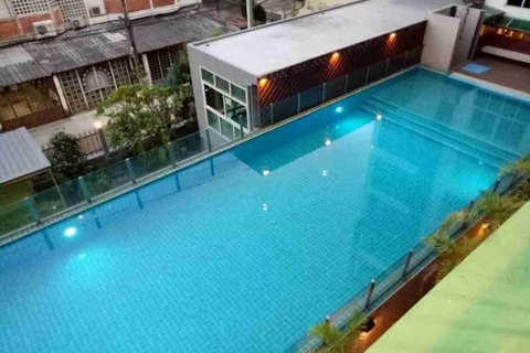 Condominio de 1 dormitorio en Bangkok, Tailandia № 208780 - foto 2