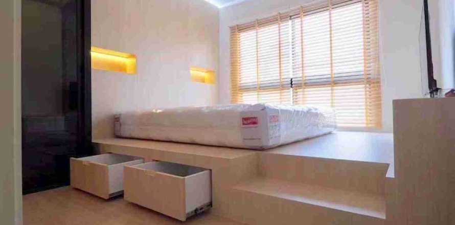 Condominio de 1 dormitorio en Thonburi, Bangkok, Tailandia № 208779