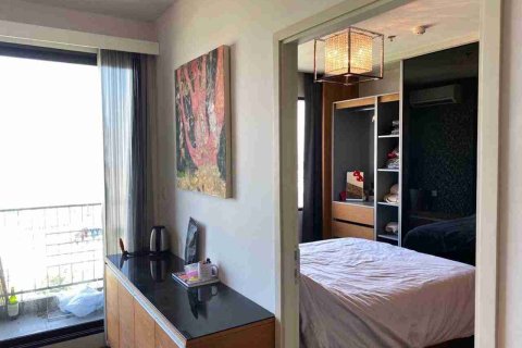 Condominio de 1 dormitorio en Bangkok, Tailandia № 208781 - foto 7