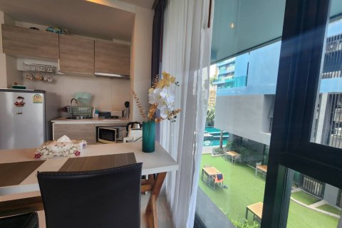 Condominio de 1 dormitorio en Jomtien Beach, Pattaya, Tailandia № 204530 - foto 9
