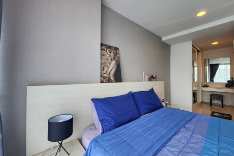 Condominio de 1 dormitorio en Jomtien Beach, Pattaya, Tailandia № 204530 - foto 15