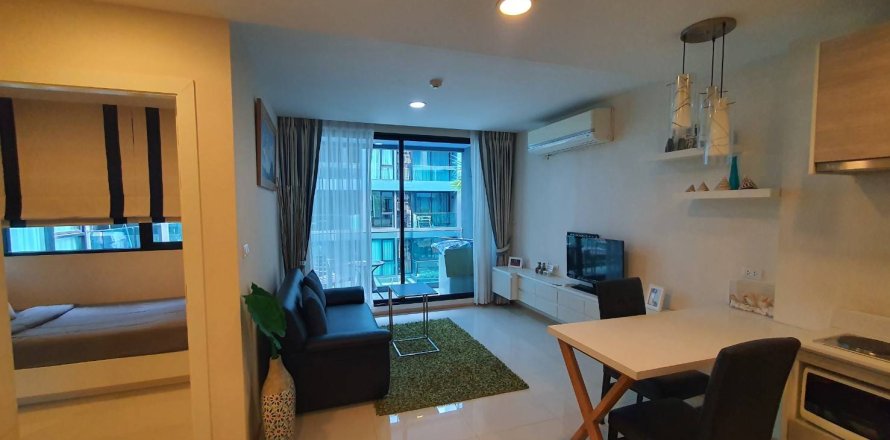 Condominio de 2 dormitorios en Jomtien Beach, Pattaya, Tailandia № 204526