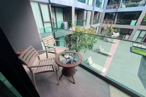 Condominio de 2 dormitorios en Jomtien Beach, Pattaya, Tailandia № 204526 - foto 10