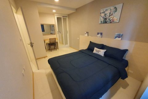 Condominio de 2 dormitorios en Jomtien Beach, Pattaya, Tailandia № 204526 - foto 15
