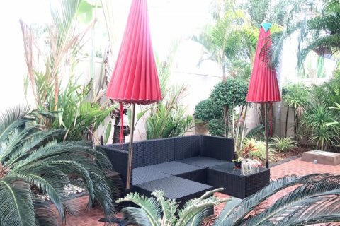 Casa de 4 dormitorios en Bang Lamung, Tailandia № 54458 - foto 19