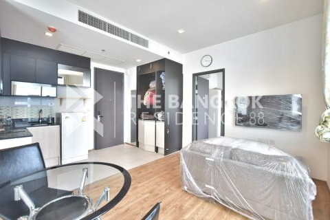 Condominio de 1 dormitorio en Bangkok, Tailandia № 188285 - foto 8