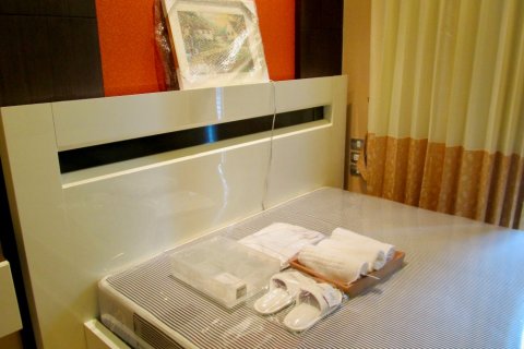 Condo in Chiang Mai, Thailand, 1 bedroom  № 200474 - photo 5