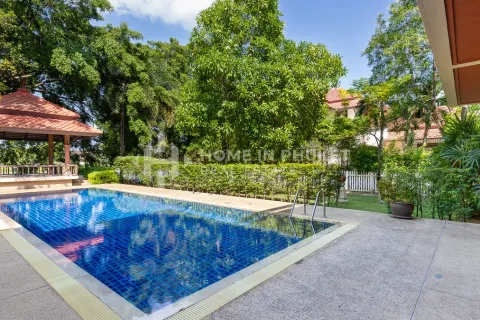 Casa de 5 dormitorios en Phuket, Tailandia № 209636 - foto 2